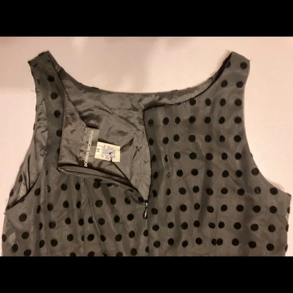 Donna Morgan Black Textured Maxi Dress - Picture 9 of 16